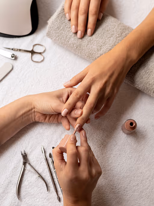 Manicura de gel a domicilio en Las Palmas de Gran Canaria
