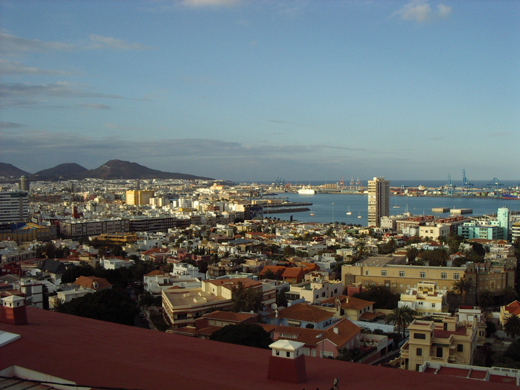Manicura y pedicura a domicilio en Ciudad Jardín · Canalejas, Las Palmas de Gran Canaria — Parque Doramas
